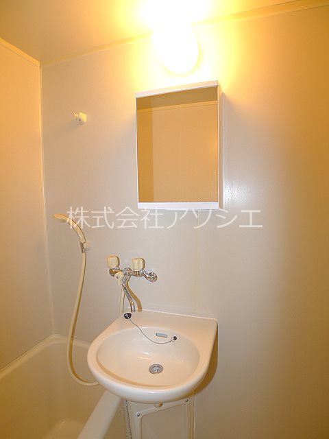 エクセル赤山町 洗面所