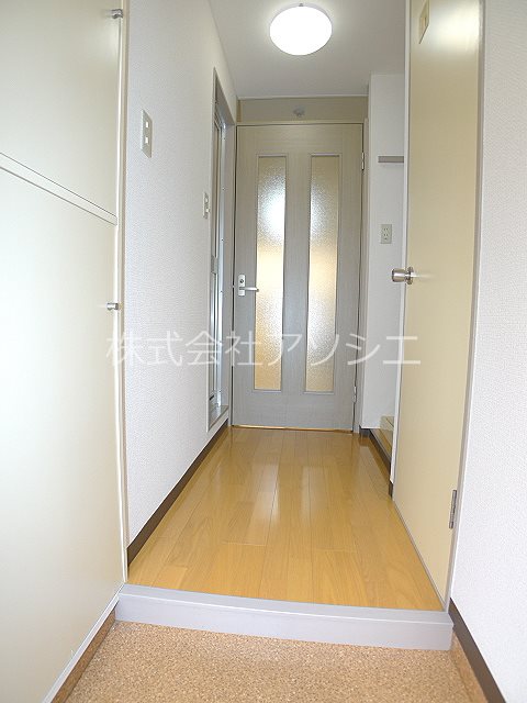 エクセル赤山町 玄関