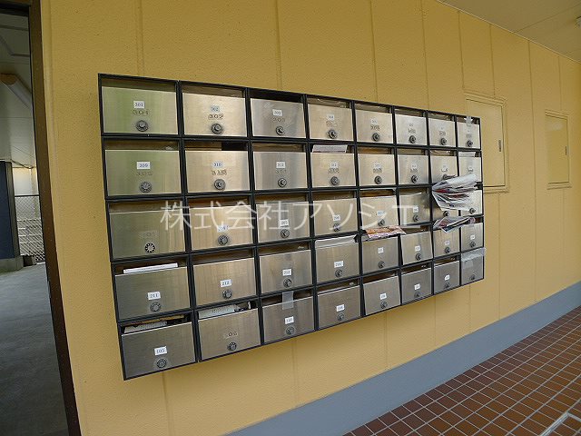 エクセル赤山町 集合ポスト