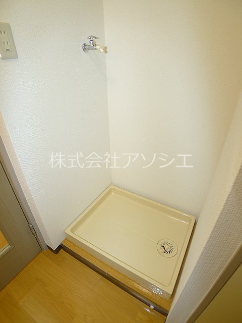エクセル赤山町 室内洗濯機置き場