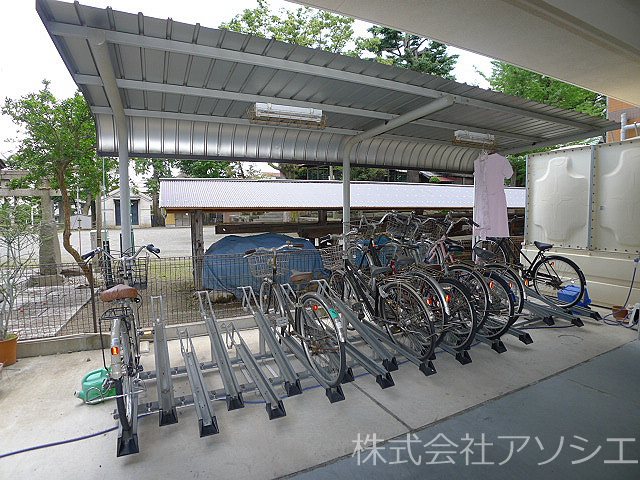プライムコート 駐輪場