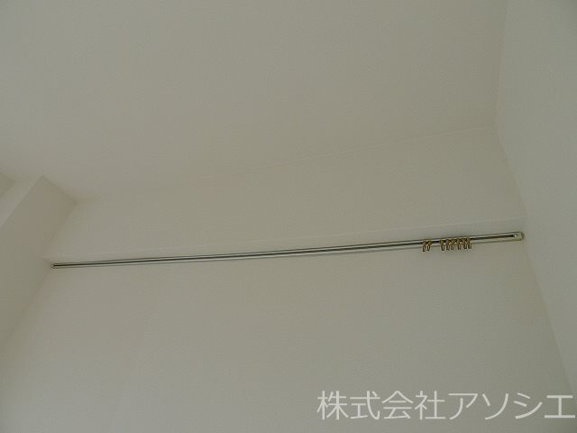 ヴィバーチェ武里 ハングバー