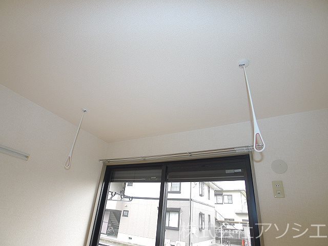 サンライトスクエアⅠ 室内物干し