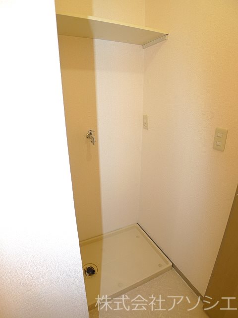 サンライトスクエアⅠ 室内洗濯機置き場