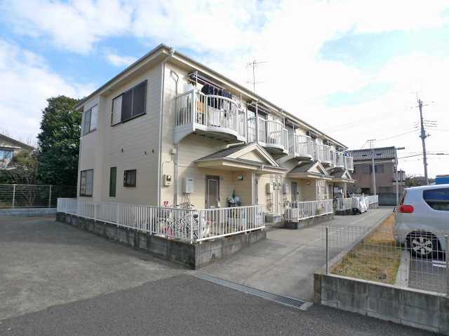 セントラルハイツ2号館のご紹介は住まいの窓口 アソシエへお任せ下さい。