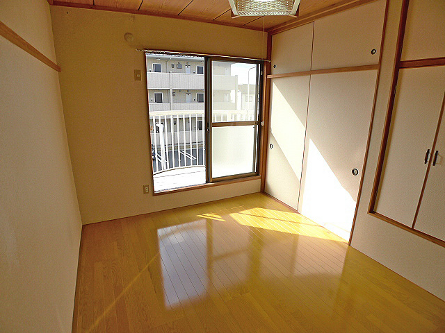 セントラルハイツⅡ号館 洋室6帖