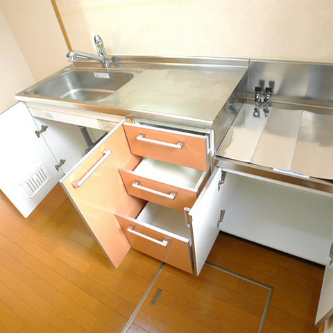 セレーノ　カーサ キッチンの収納