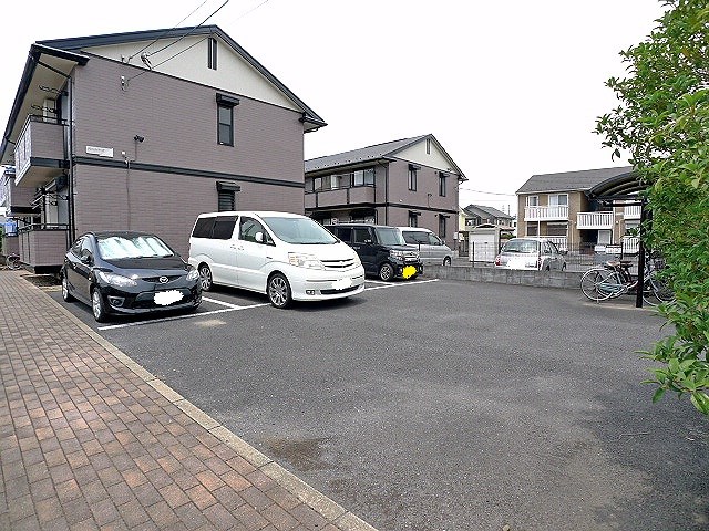 グリーンパーク（宮本町） 駐車場