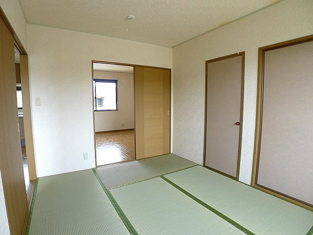グリーンパーク（宮本町） 和室
