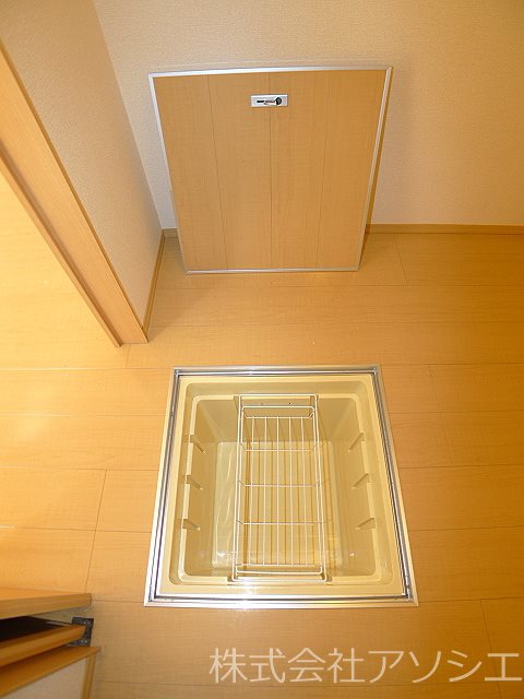 ソルフェージュ 床下収納