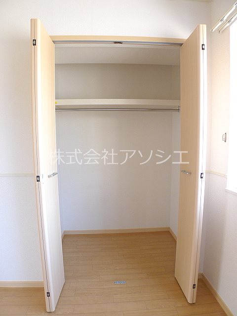 ソレアードＡ 収納