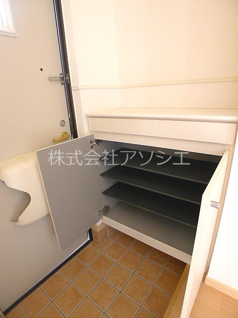 ソレアードＡ 収納