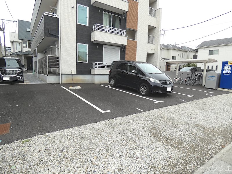 ＶＯＬＤ（フォルト） 駐車場