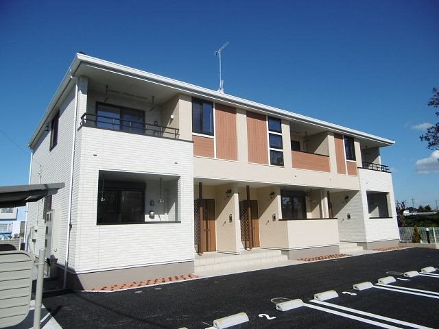 カーサ　フェリジータのご紹介は住まいの窓口　アソシエにお任せ下さい。