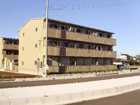 オッツ吉川Bのご紹介は住まいの窓口 アソシエにお任せ下さい。