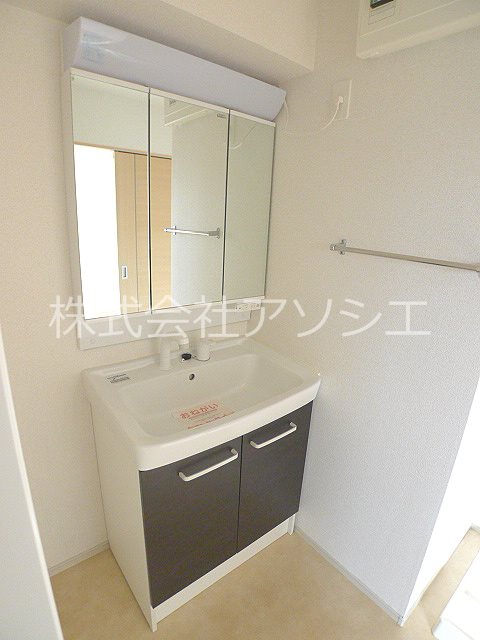 トゥエルブ 独立洗面台