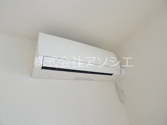 トゥエルブ エアコン完備