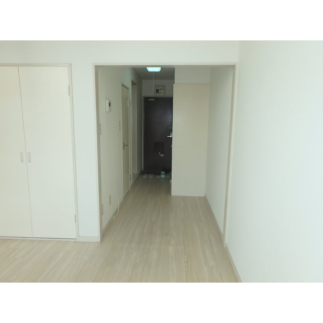 イース越谷 洋室