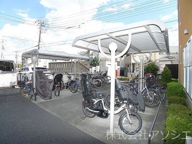 イデアル　ピエス 駐輪場