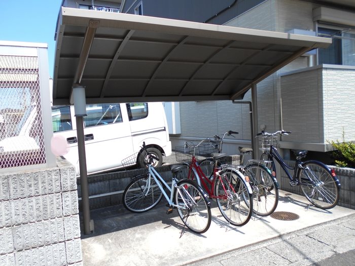 サンオークヒルズ 駐輪場