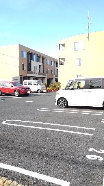 パークビレッジ春日部Ⅱ 駐車場