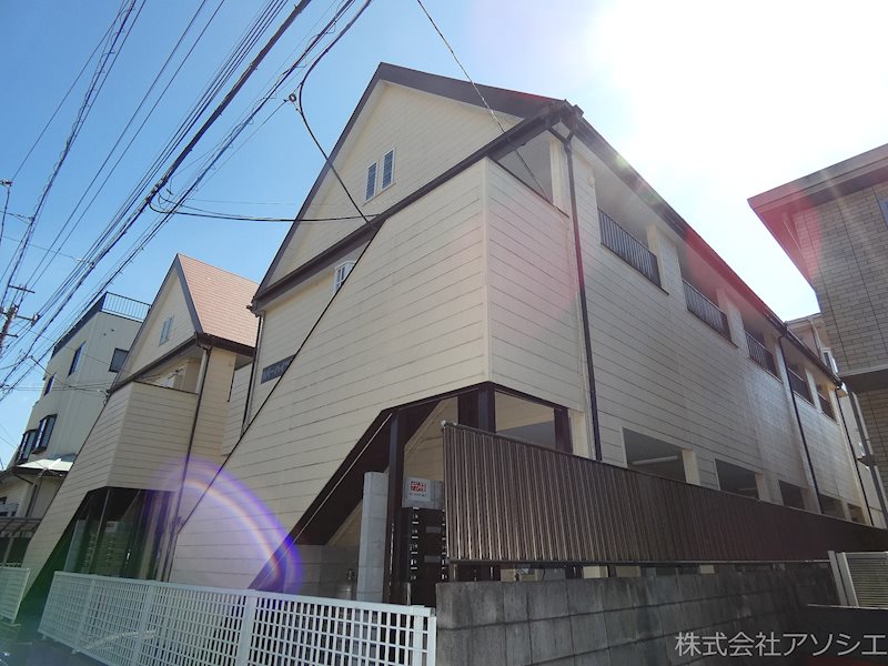 リバーハイツⅡのご紹介は住まいの窓口アソシエにお任せください。