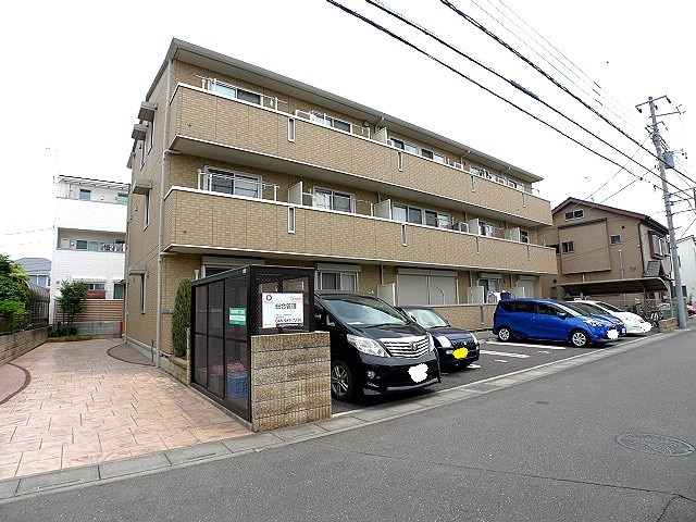 エミナンスⅡのご紹介は住まいの窓口　アソシエへお任せ下さい。
