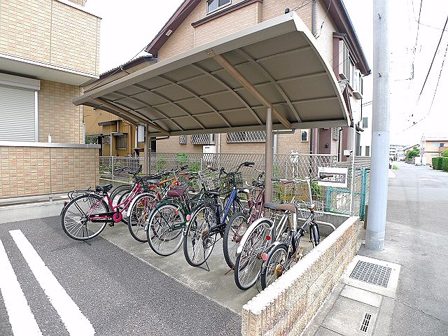 エミナンス　Ⅱ 駐輪場