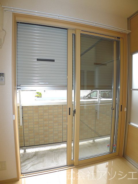 エミナンス　Ⅱ シャッター雨戸