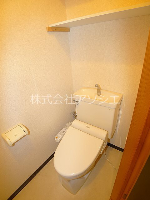 ウエストサイドハイツ ウォシュレット便座