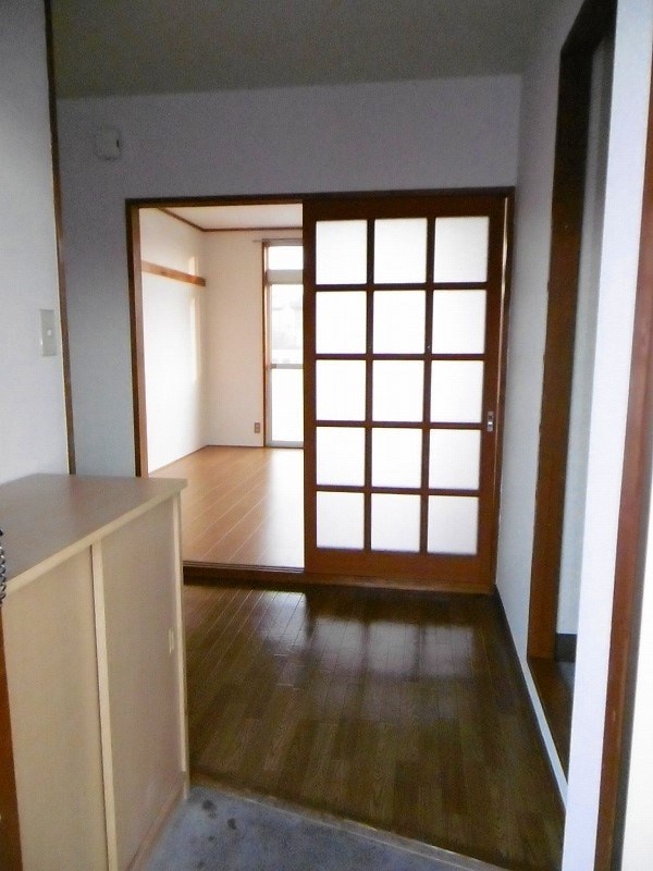 クリーンハイツ清水 玄関
