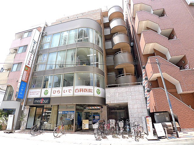 井上ビル(越谷市赤山本町) 外観