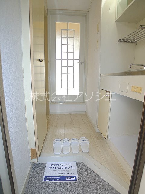 ハローズハウス 玄関