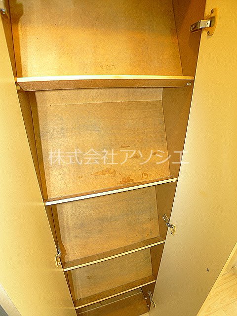 ハローズハウス 収納