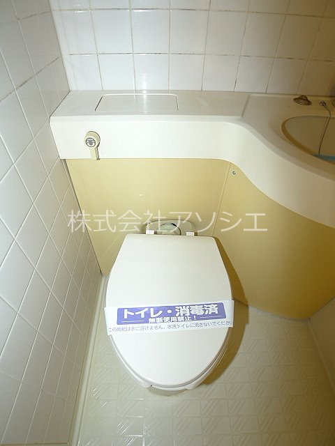 メゾンヤマムロ トイレ