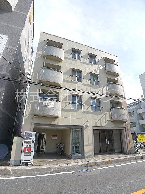 メゾンヤマムロ 外観