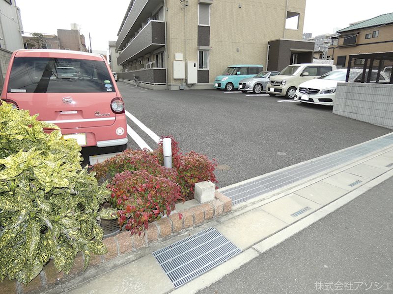 アンクレージュ（春日部市） 駐車場