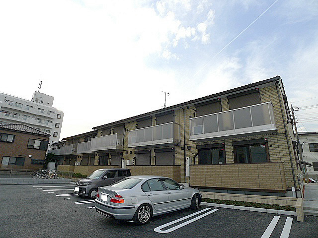 カルモポンテ 駐車場