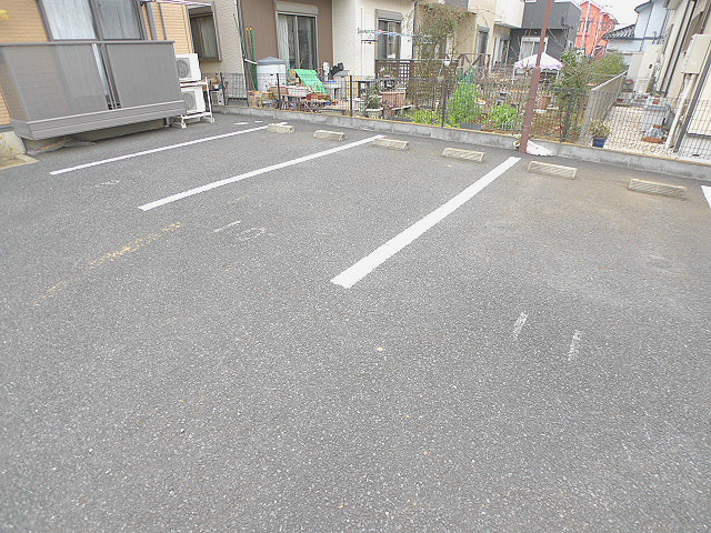 アサミレジデンスⅠ 駐車場