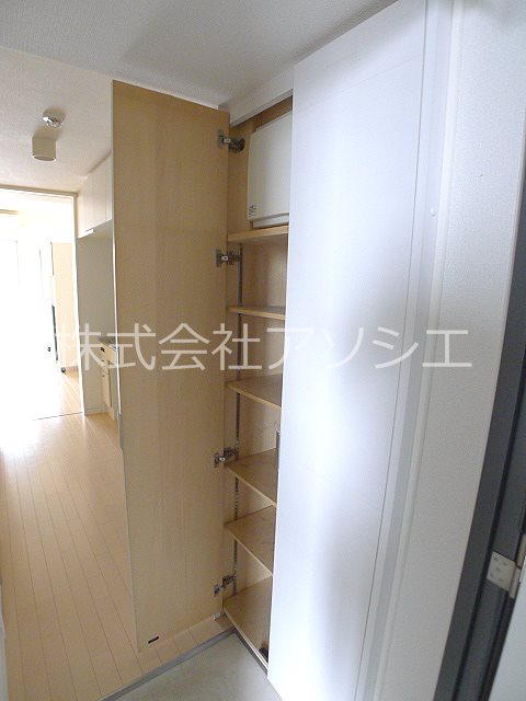 プレルーディオ・越谷 収納