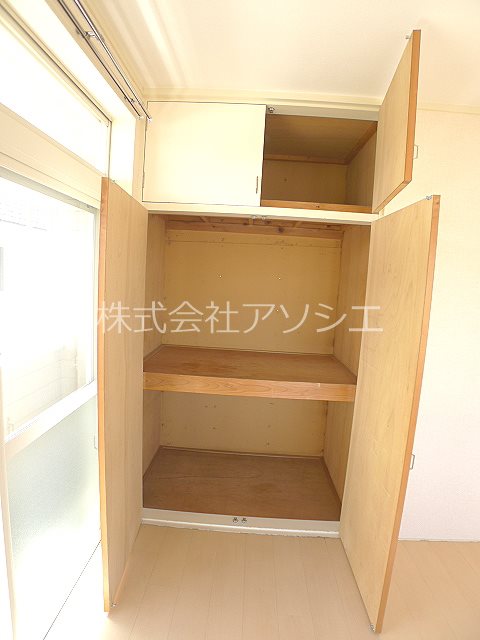 キャピタル高久　A 収納