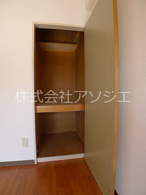 アプローズ越谷 収納