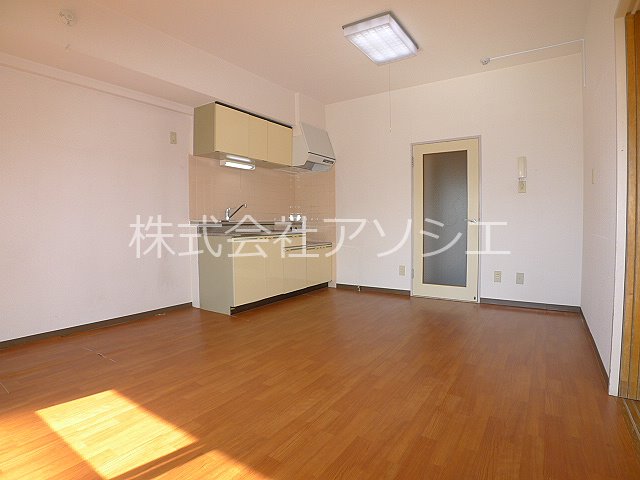 アプローズ越谷 キッチン