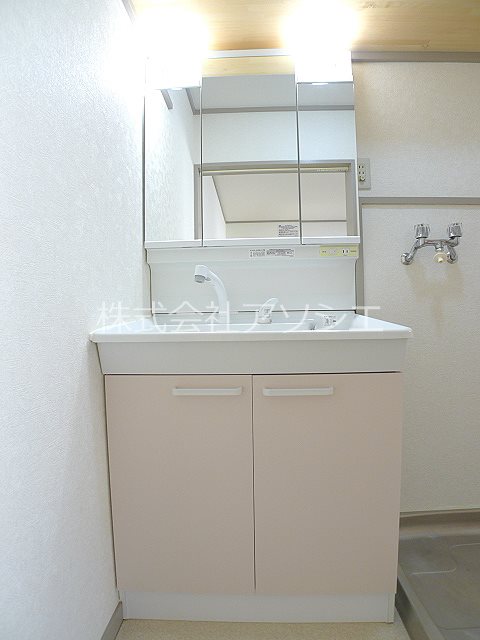 エクセル千間台　C棟 洗面所