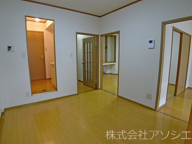 アーバン清水 リビング