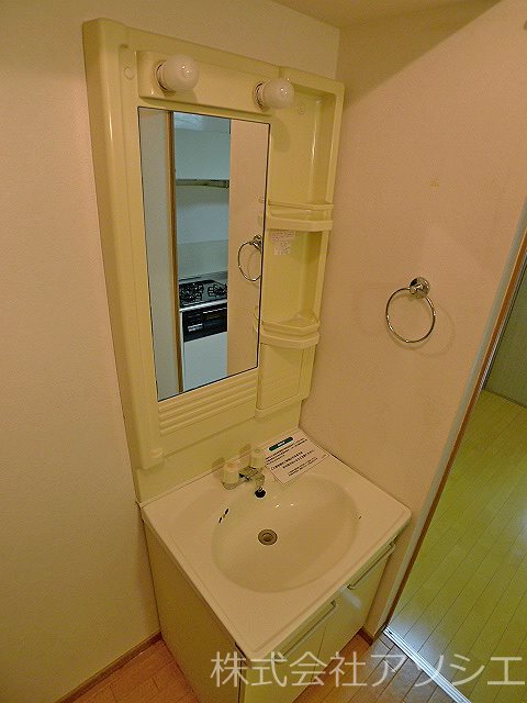アーバン清水 洗面所