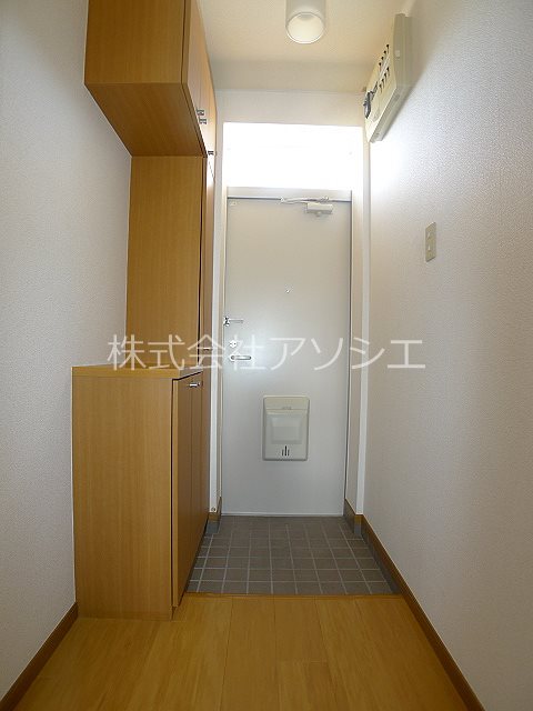 サニーヒルズⅡ 玄関