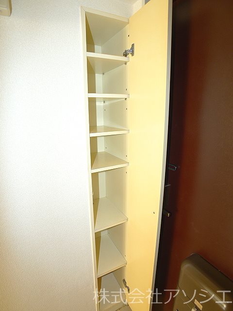 アコード草加 収納