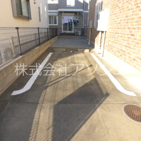 アルカンシェル 駐車場