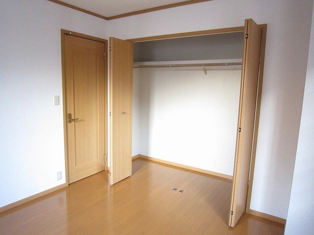 イデアル　ファミーユ　Ⅱ 収納